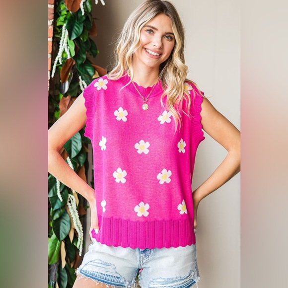 First Love Full Size Flower Pattern Round Neck Sweater Vest - Picture 1 of 5